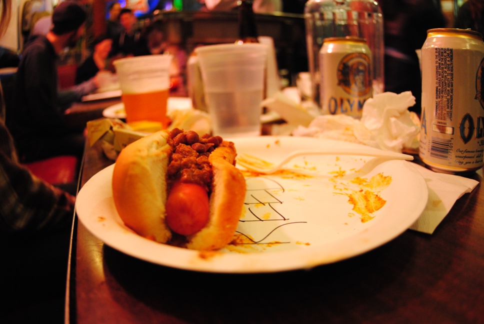 reed's chili dog